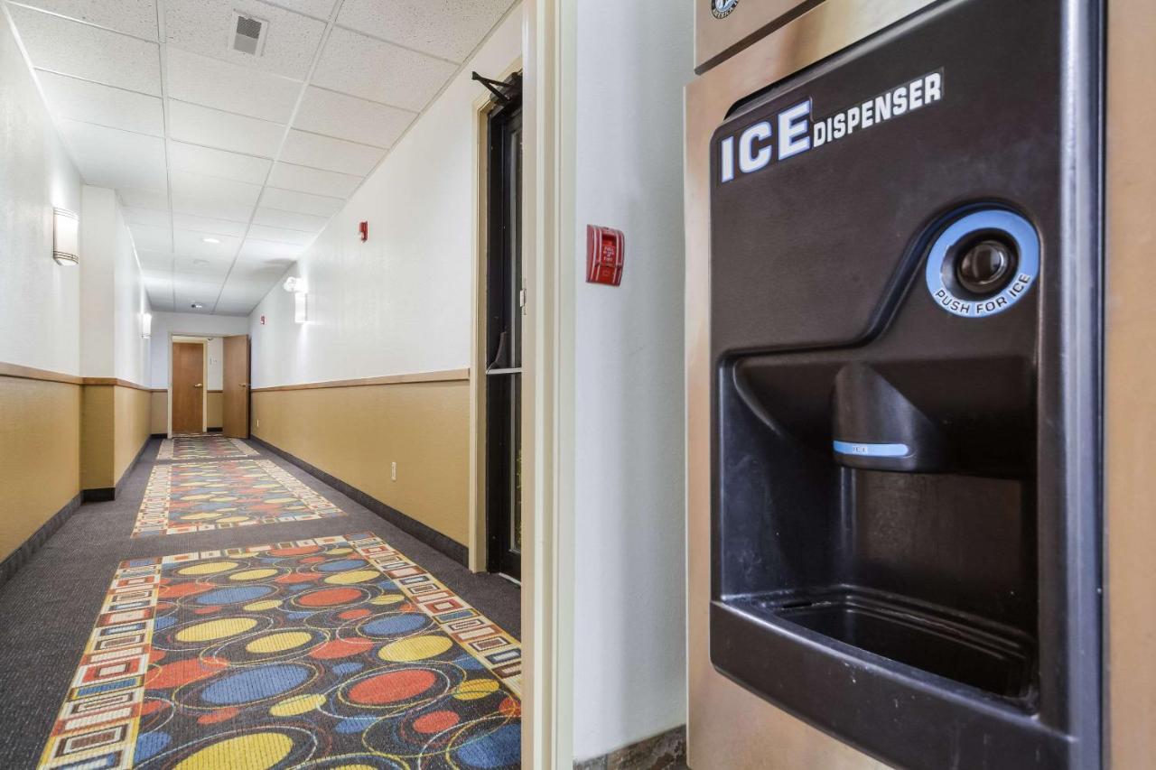 Quality Inn Lincoln Cornhusker Zewnętrze zdjęcie