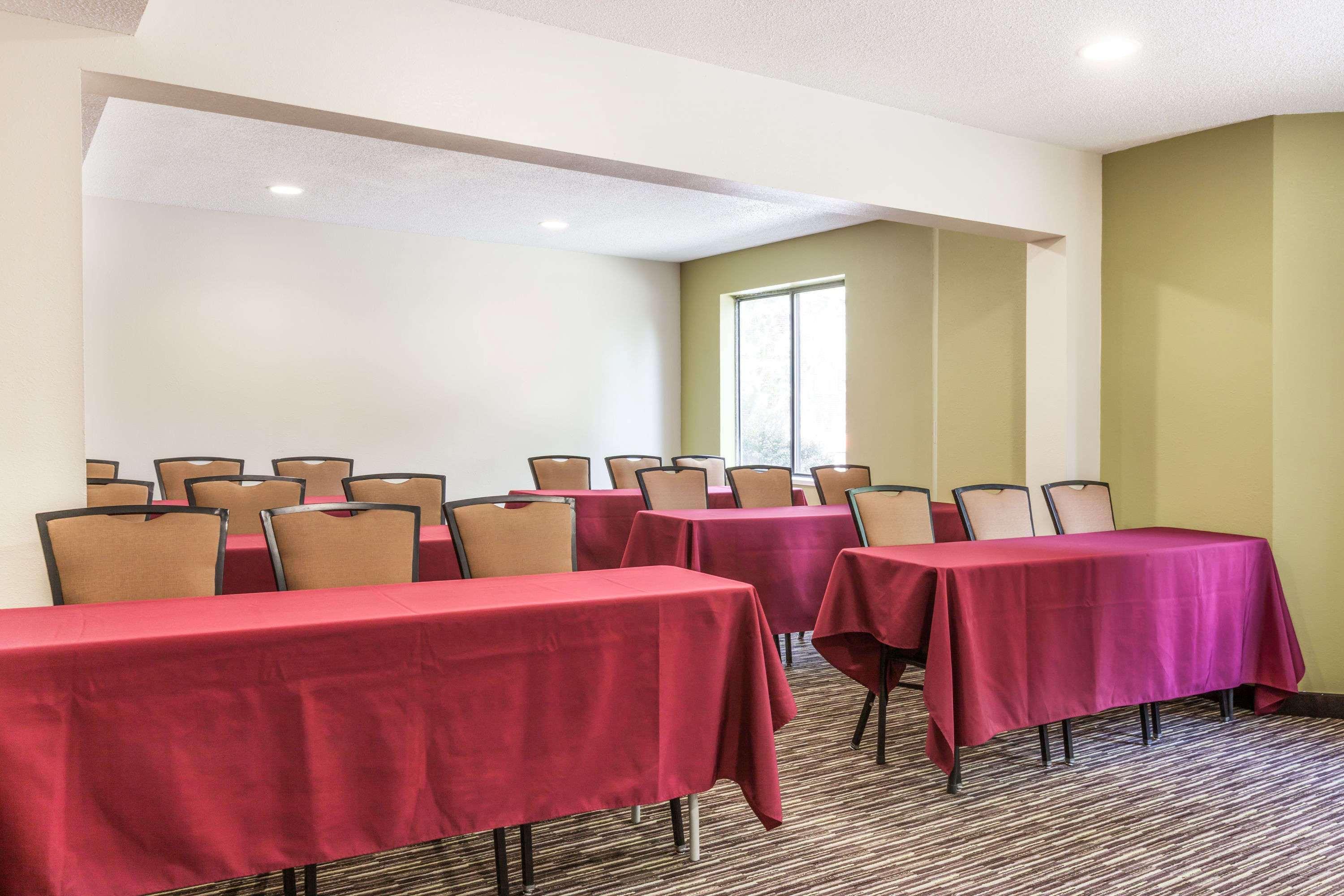 Quality Inn Lincoln Cornhusker Zewnętrze zdjęcie