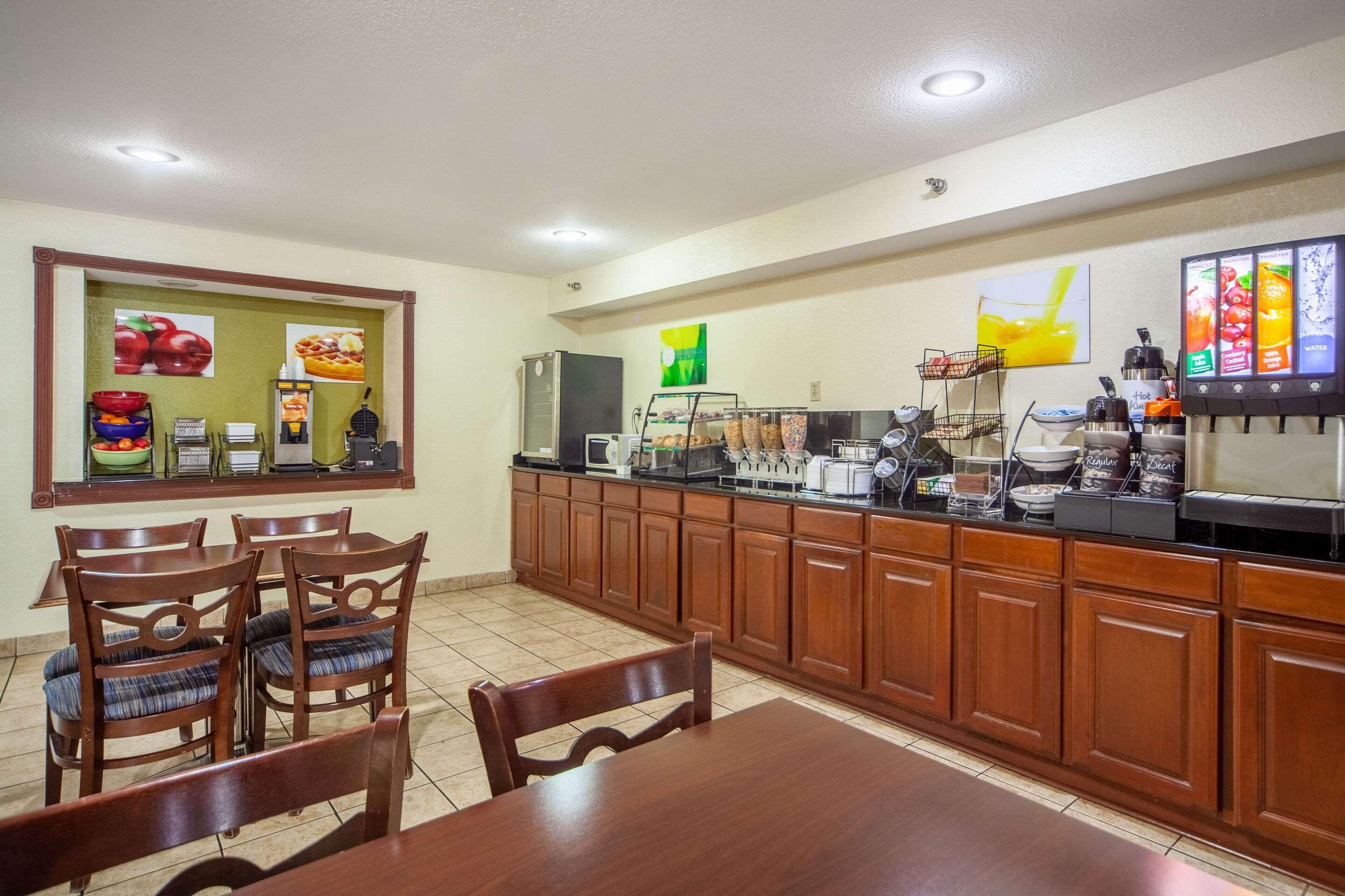 Quality Inn Lincoln Cornhusker Zewnętrze zdjęcie